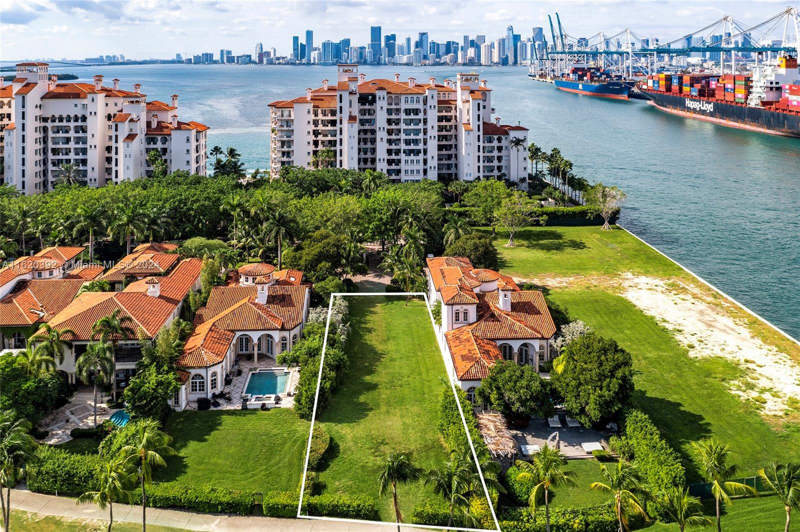 6911 Valencia Dr, Fisher Island, Florida image 2