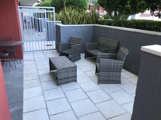 1155 Brickell Bay Dr #608, Miami FL 33131