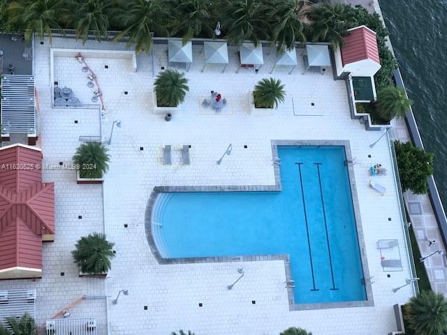 1155 Brickell Bay Dr #608, Miami FL 33131