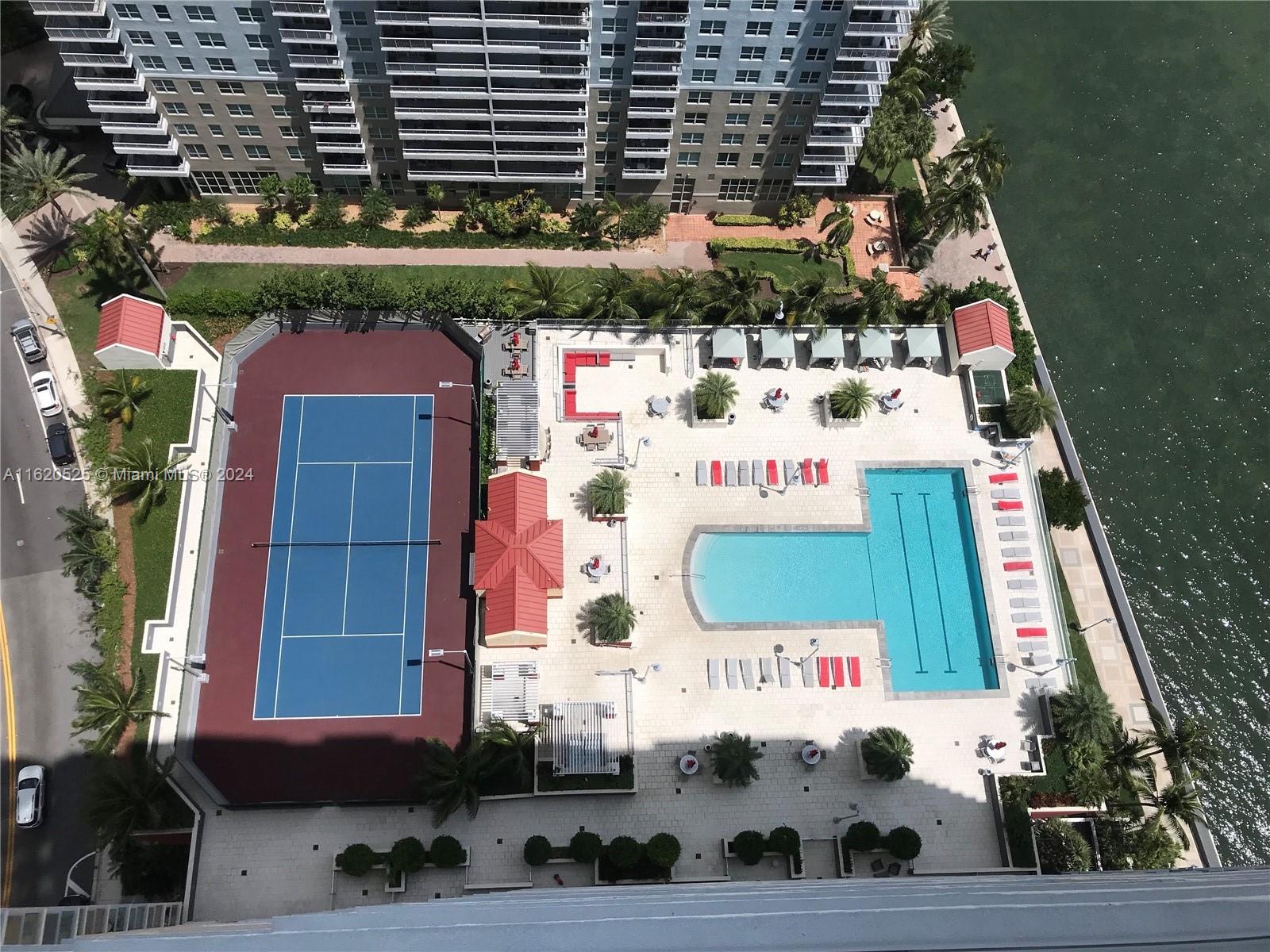 1155 Brickell Bay Dr #608, Miami FL 33131