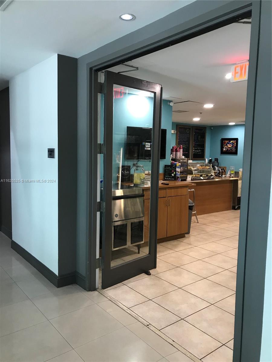 1155 Brickell Bay Dr #608, Miami FL 33131