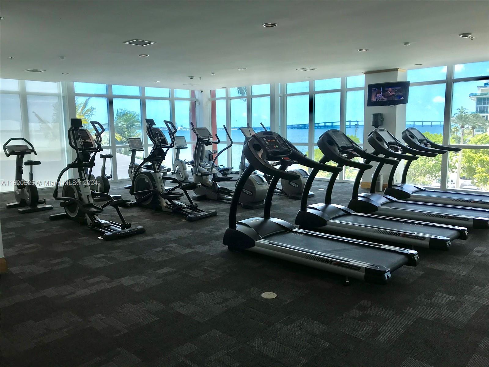 1155 Brickell Bay Dr #608, Miami FL 33131