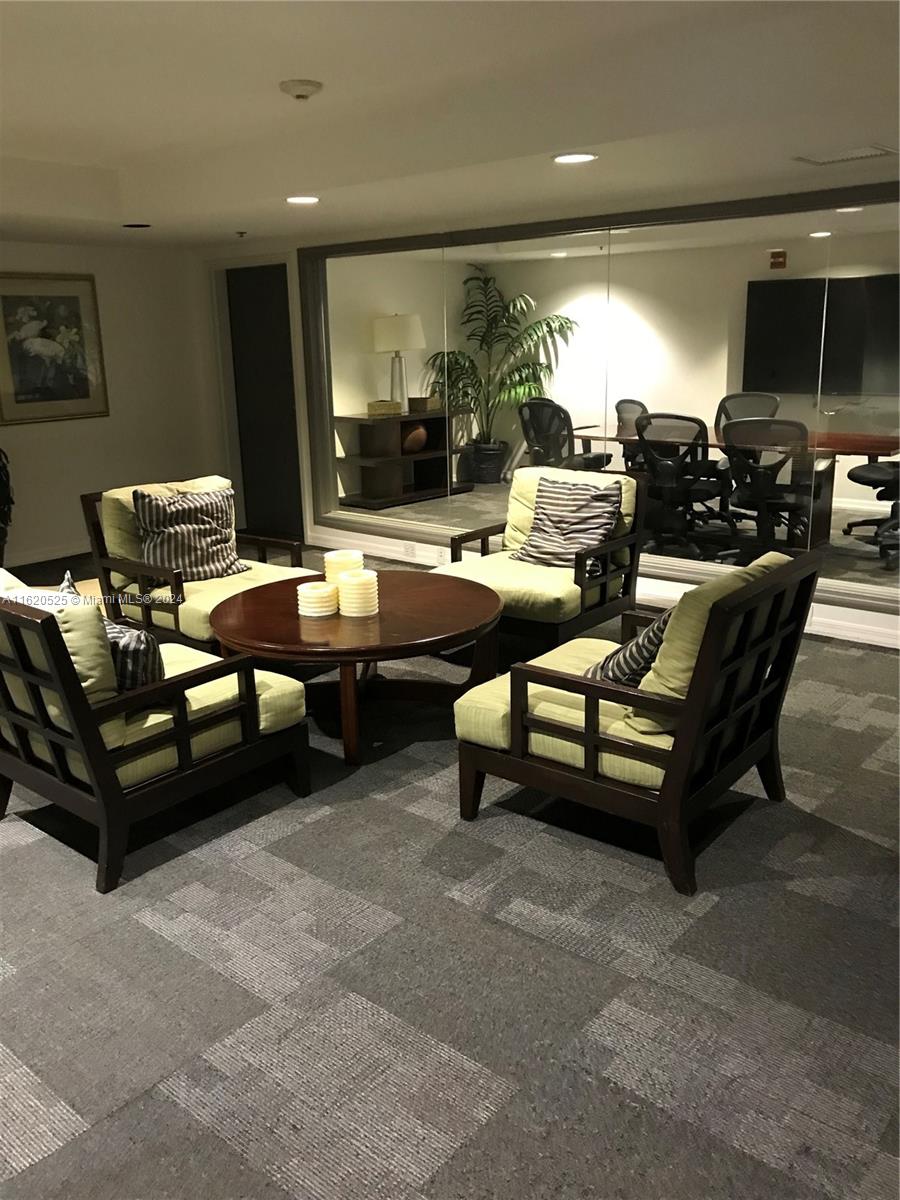 1155 Brickell Bay Dr #608, Miami FL 33131