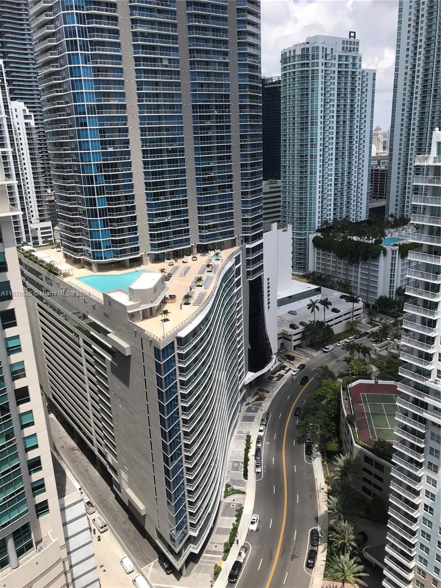 1155 Brickell Bay Dr #608, Miami FL 33131