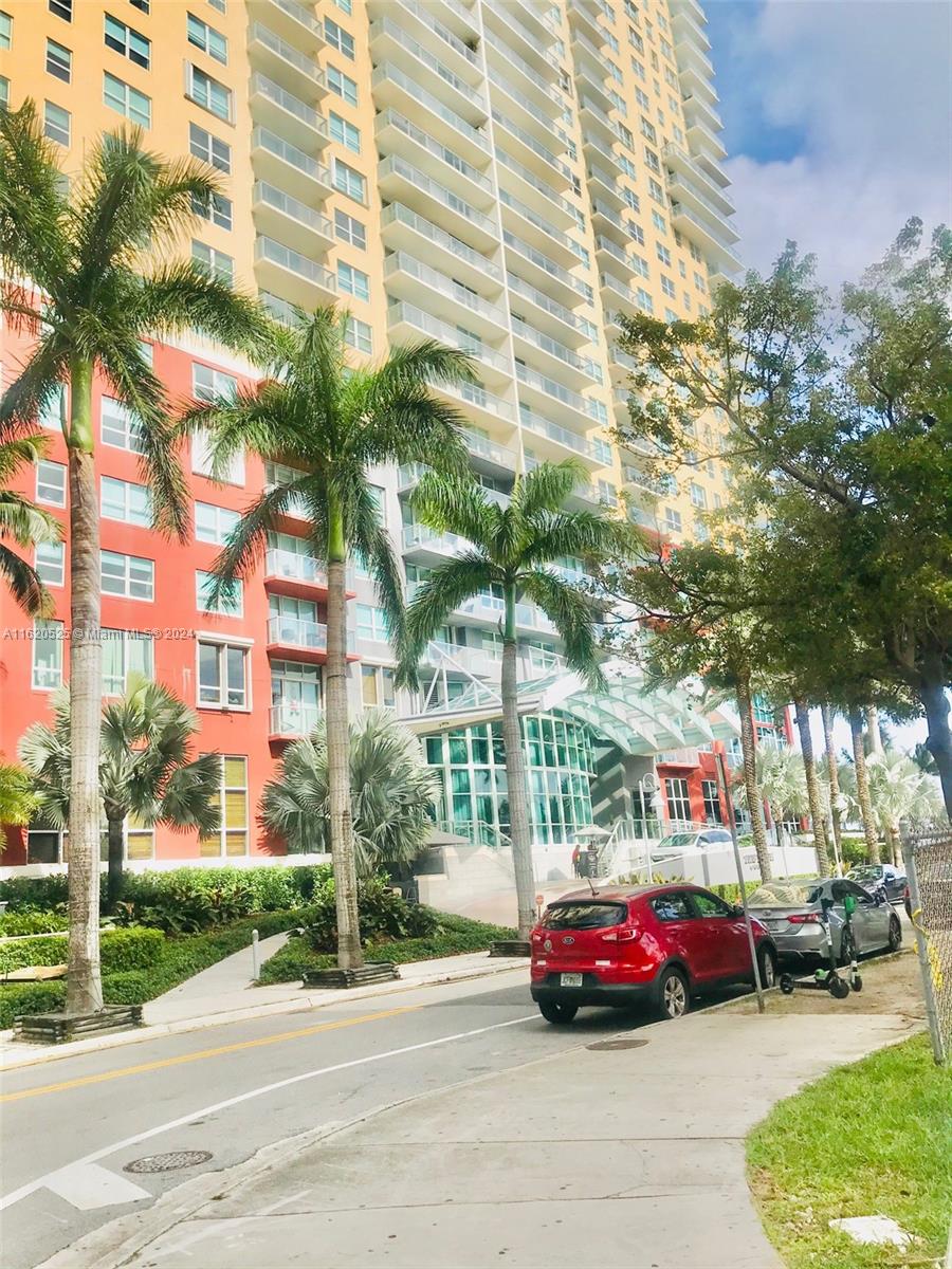 1155 Brickell Bay Dr #608, Miami FL 33131