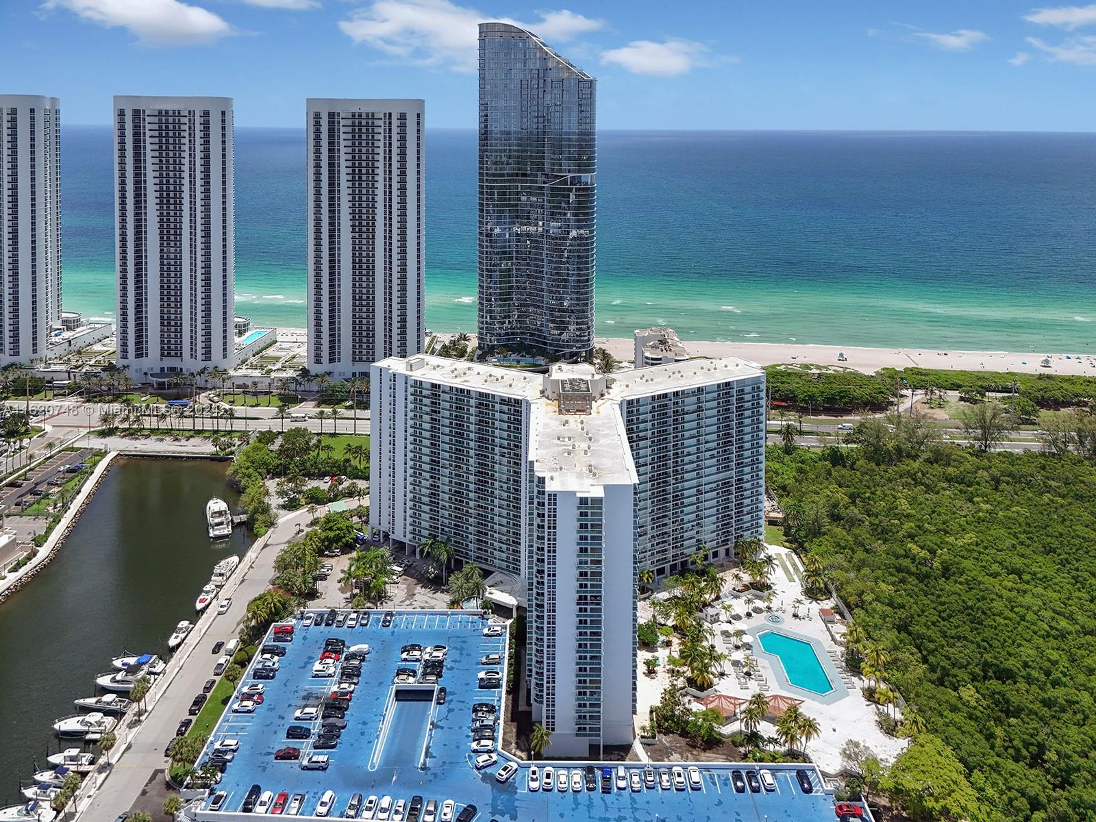 100 Bayview Dr #430, Sunny Isles Beach, Florida image 2