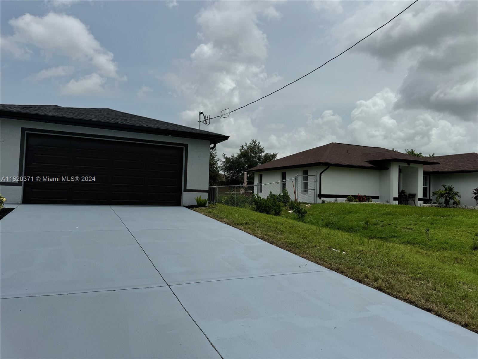 3912 14th St SW 14th St, Lehigh Acres, Florida image 8