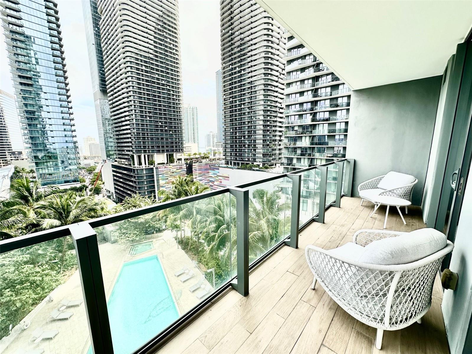 88 SW 7th St #1103, Miami, Florida image 1