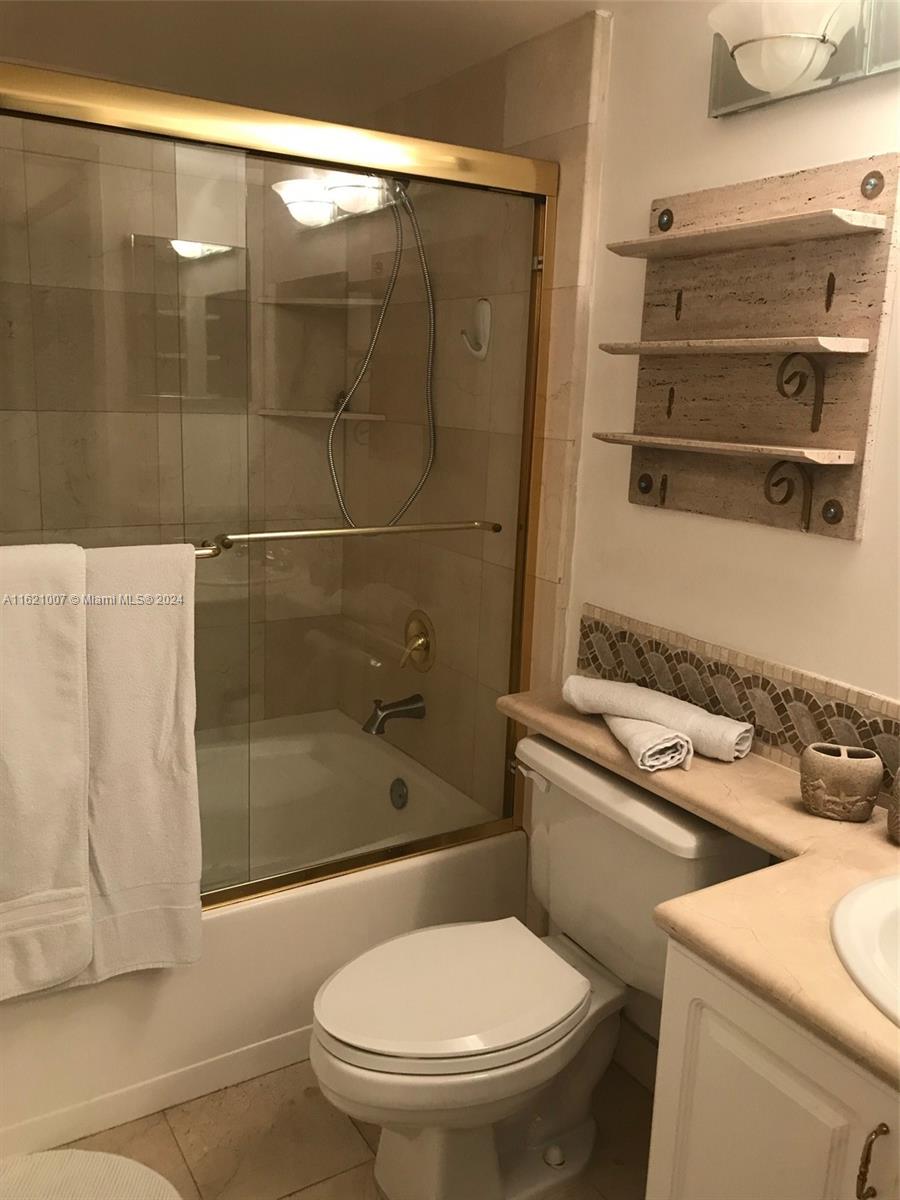 19801 E Country Club Dr #4-603, Aventura FL 33180