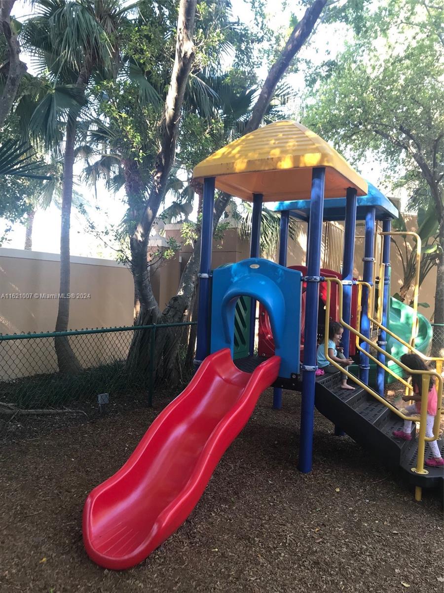 19801 E Country Club Dr #4-603, Aventura FL 33180