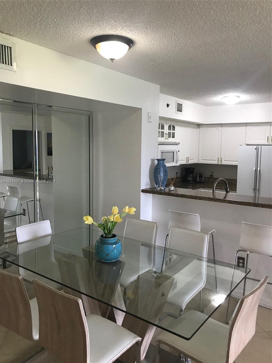 19801 E Country Club Dr #4-603, Aventura FL 33180
