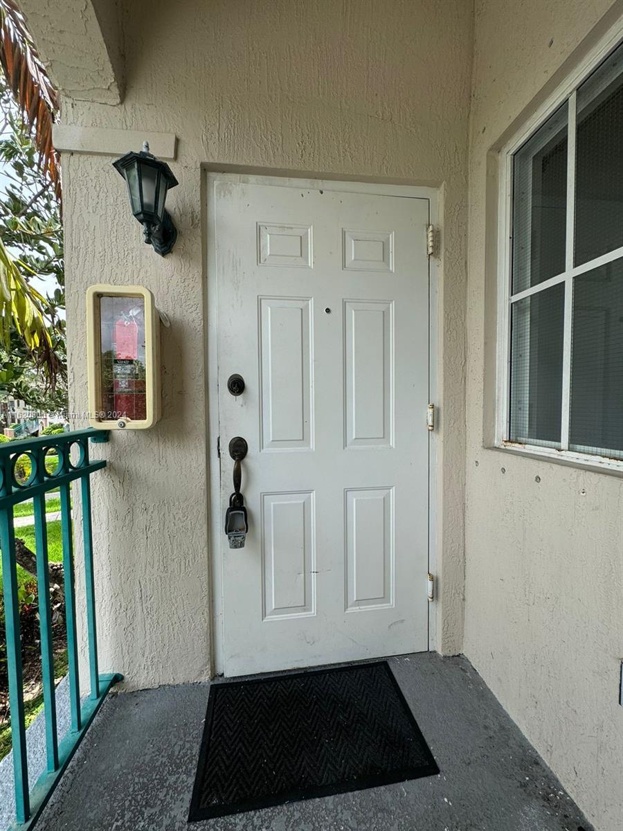 2921 SE 13th Ave #202-48, Homestead, Florida image 2