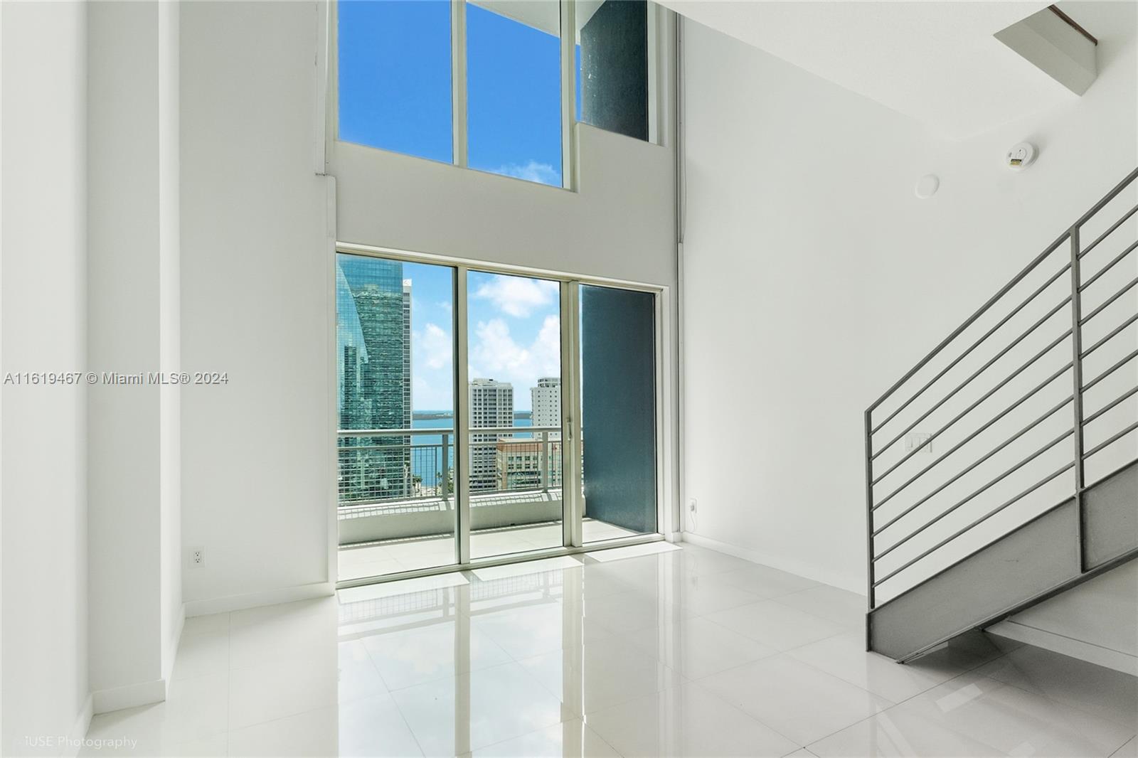 60 SW 13th St #2004, Miami FL 33130