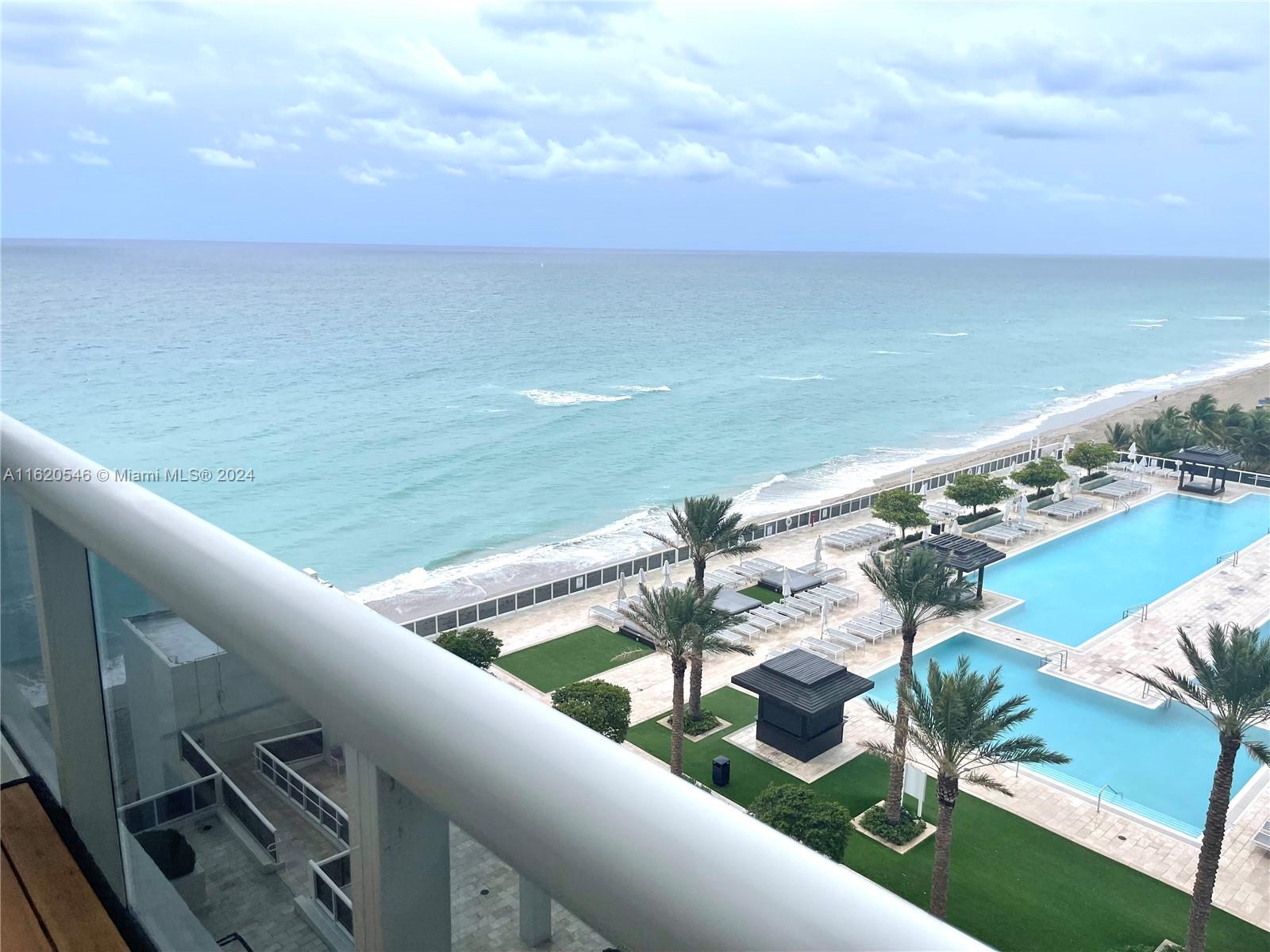 Condo for Rent in Hallandale Beach, FL
