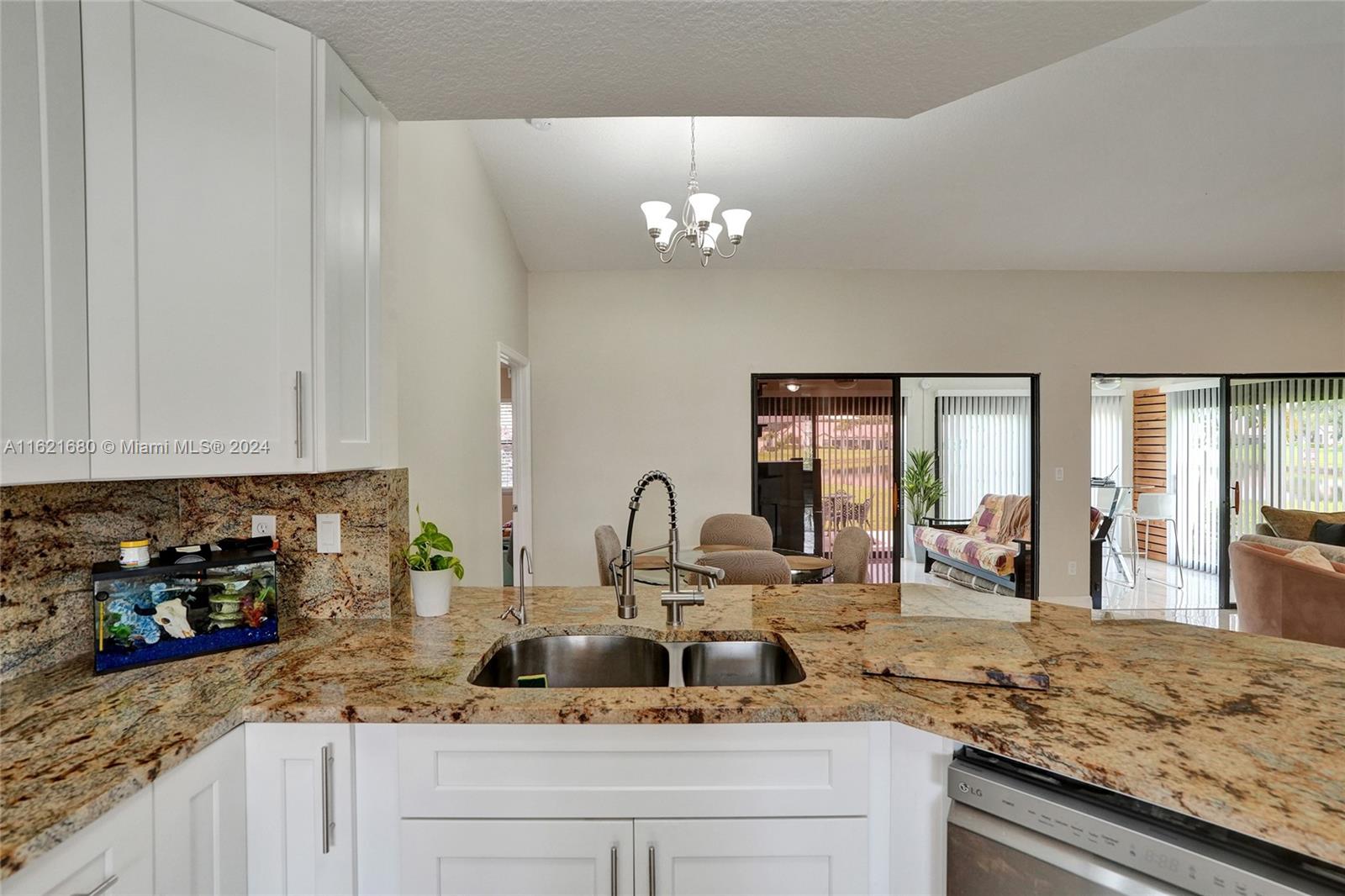 5799 W Parkwalk Cir W, Boynton Beach, Florida image 17