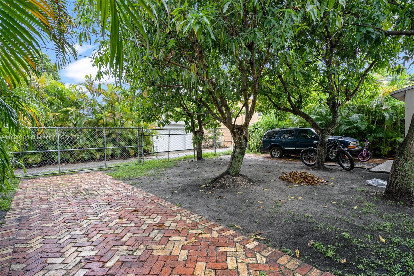 1618 SW 18th St, Miami, Florida image 21