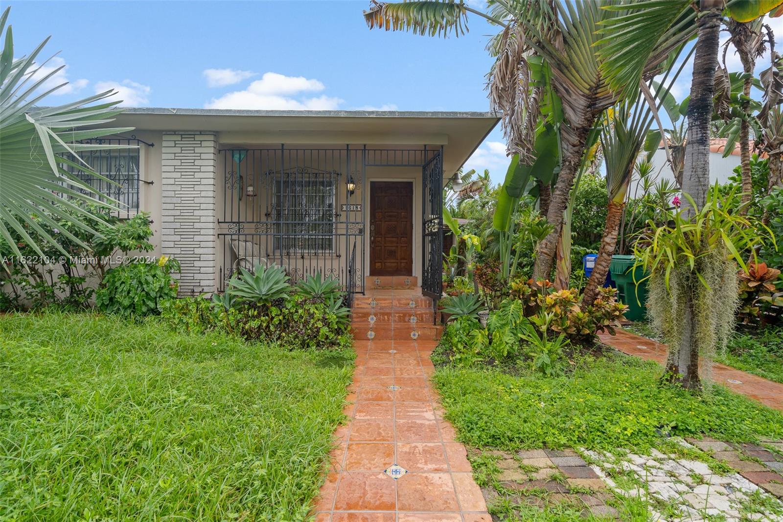 1618 SW 18th St, Miami, Florida image 4