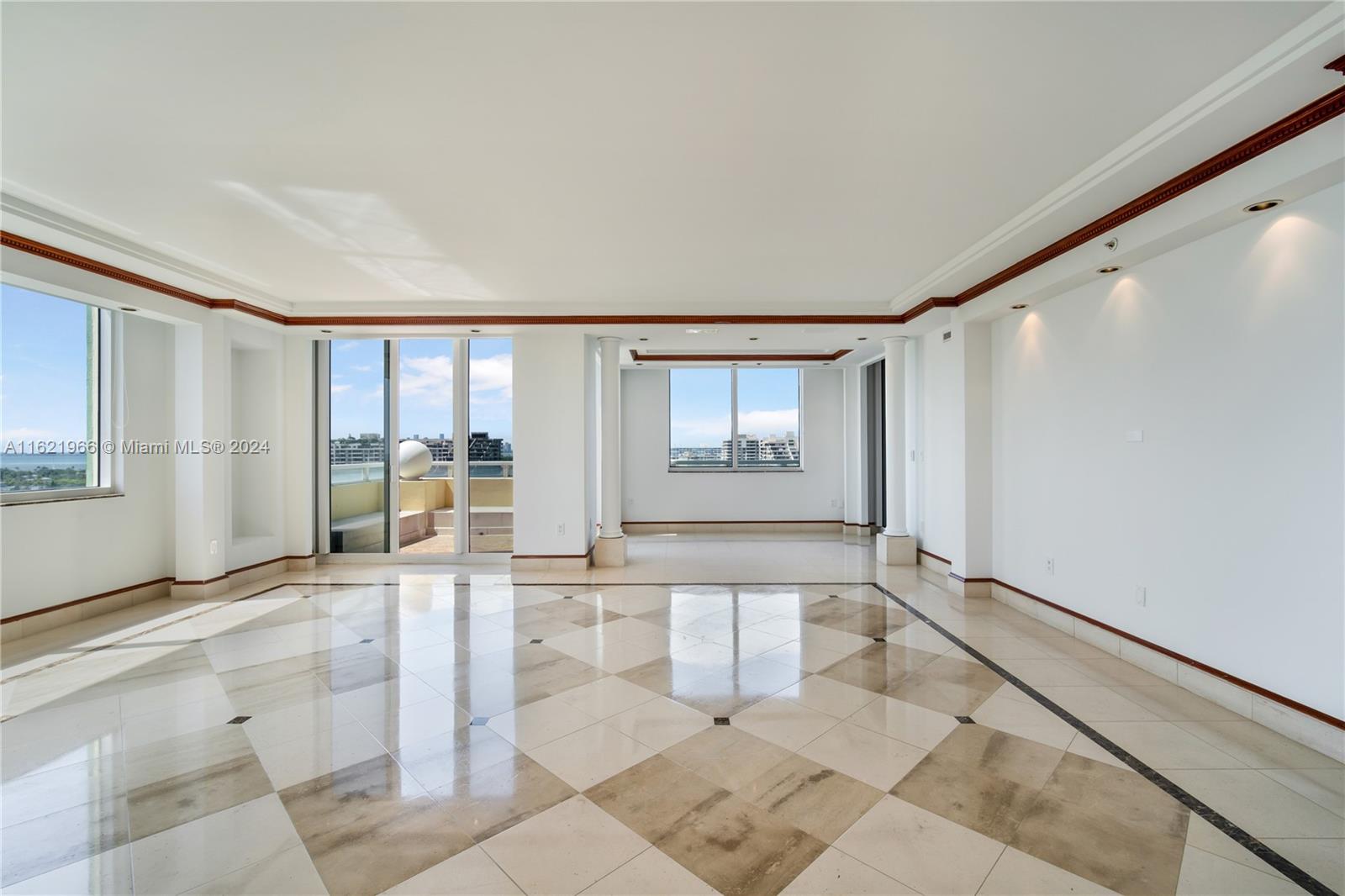445 Grand Bay Dr #1102, Key Biscayne FL 33149