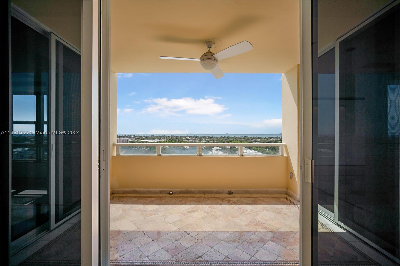 445 Grand Bay Dr #1102, Key Biscayne FL 33149
