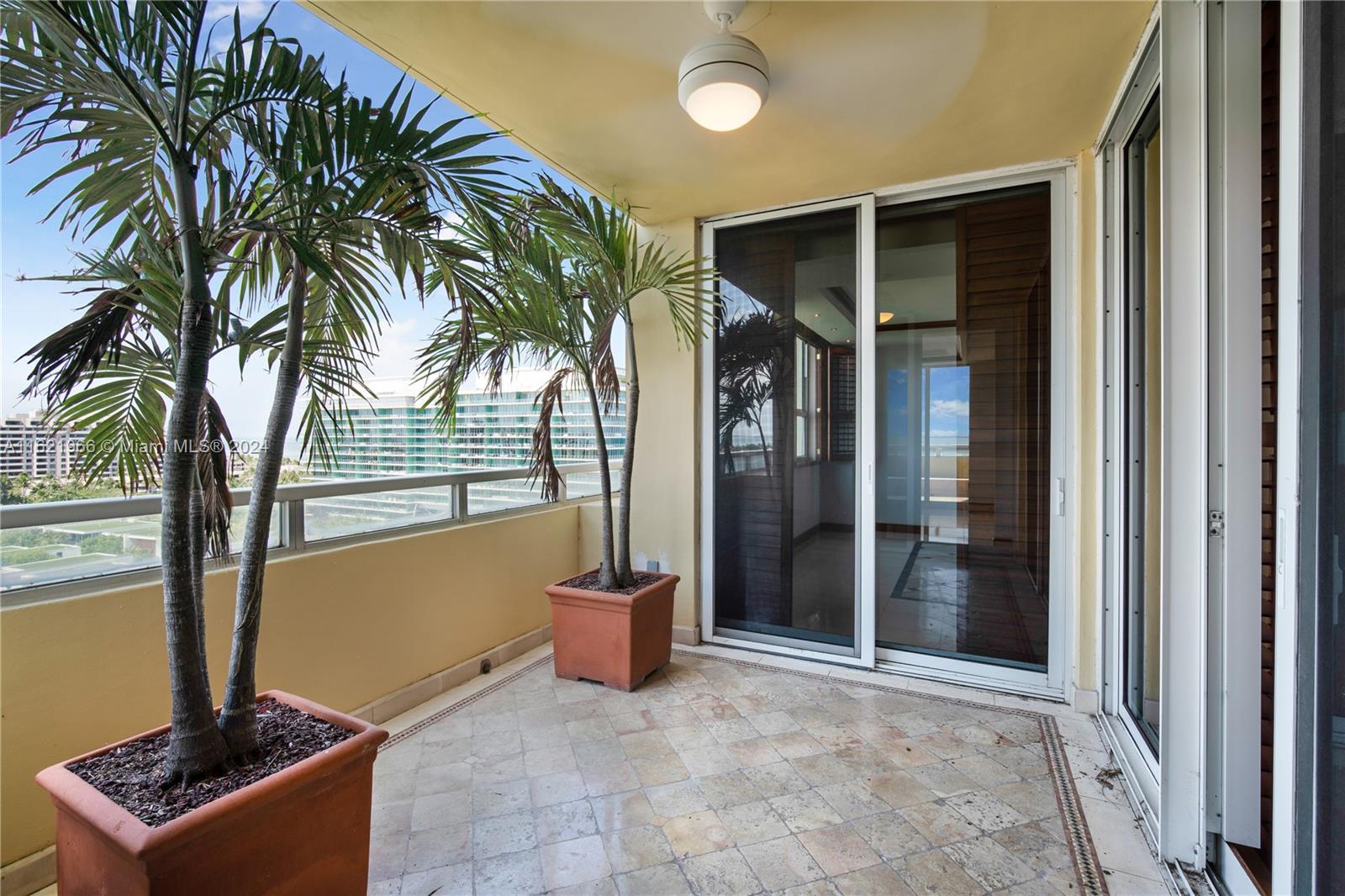 445 Grand Bay Dr #1102, Key Biscayne FL 33149