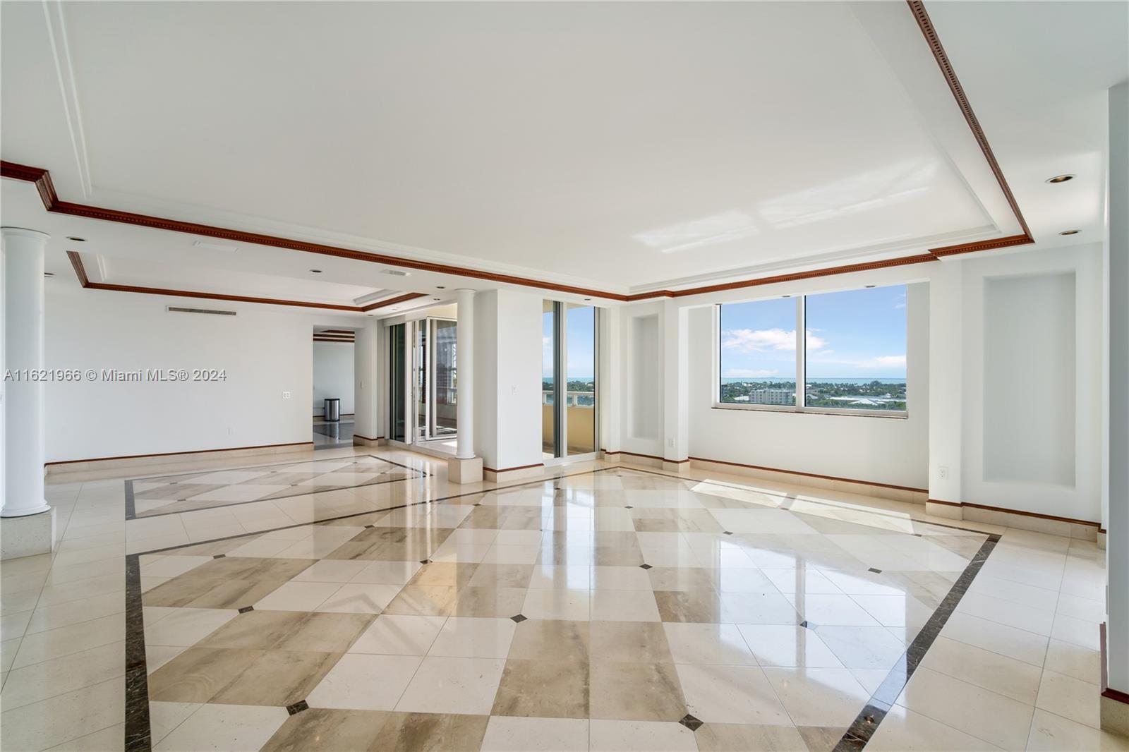 445 Grand Bay Dr #1102, Key Biscayne FL 33149