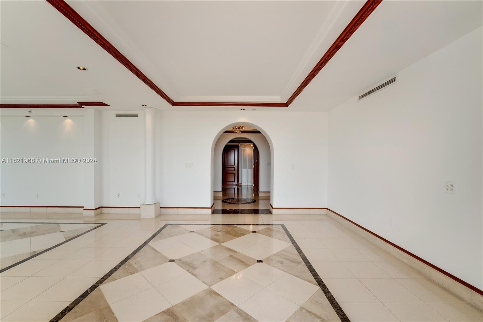 445 Grand Bay Dr #1102, Key Biscayne FL 33149