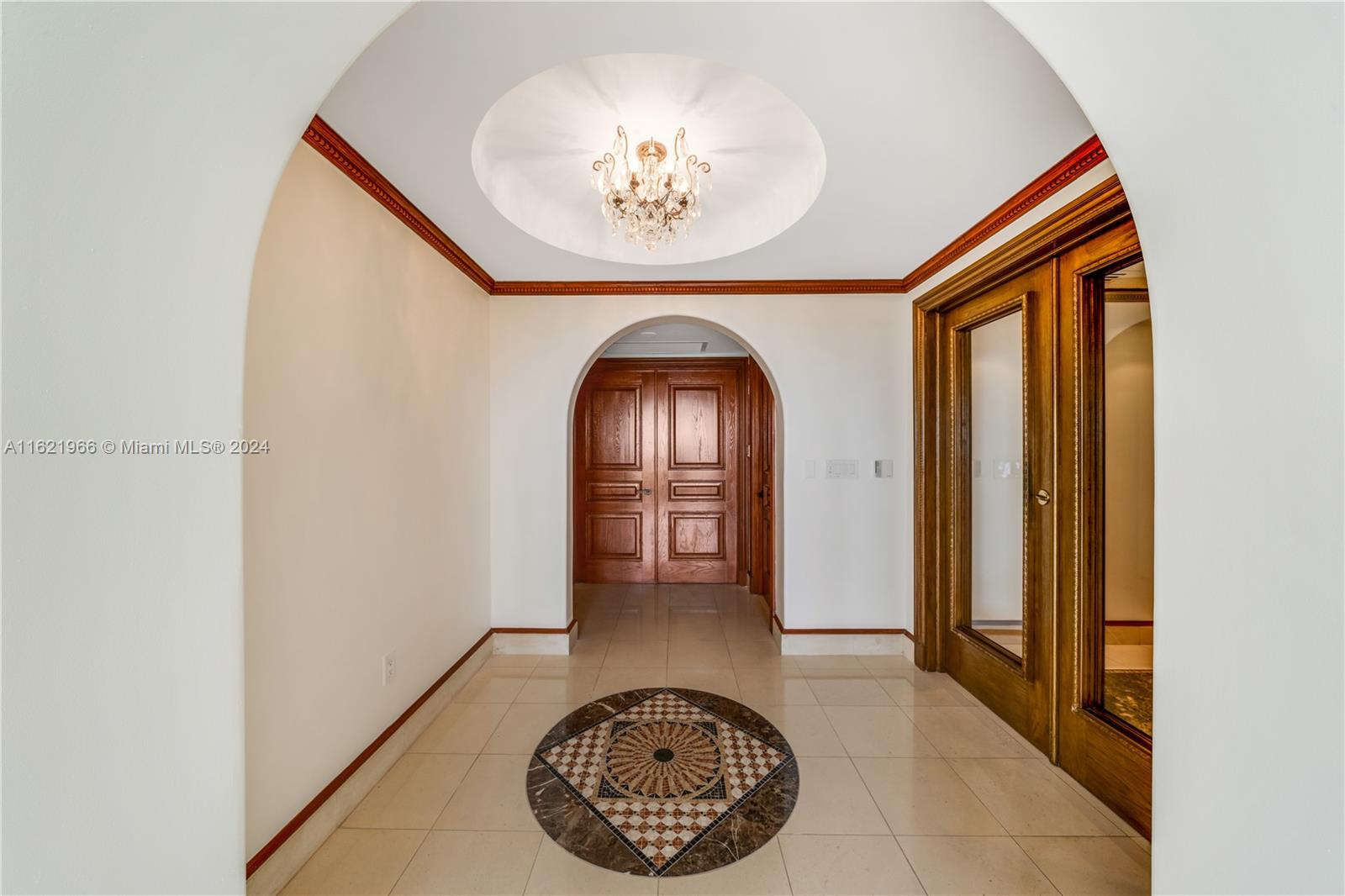 445 Grand Bay Dr #1102, Key Biscayne FL 33149