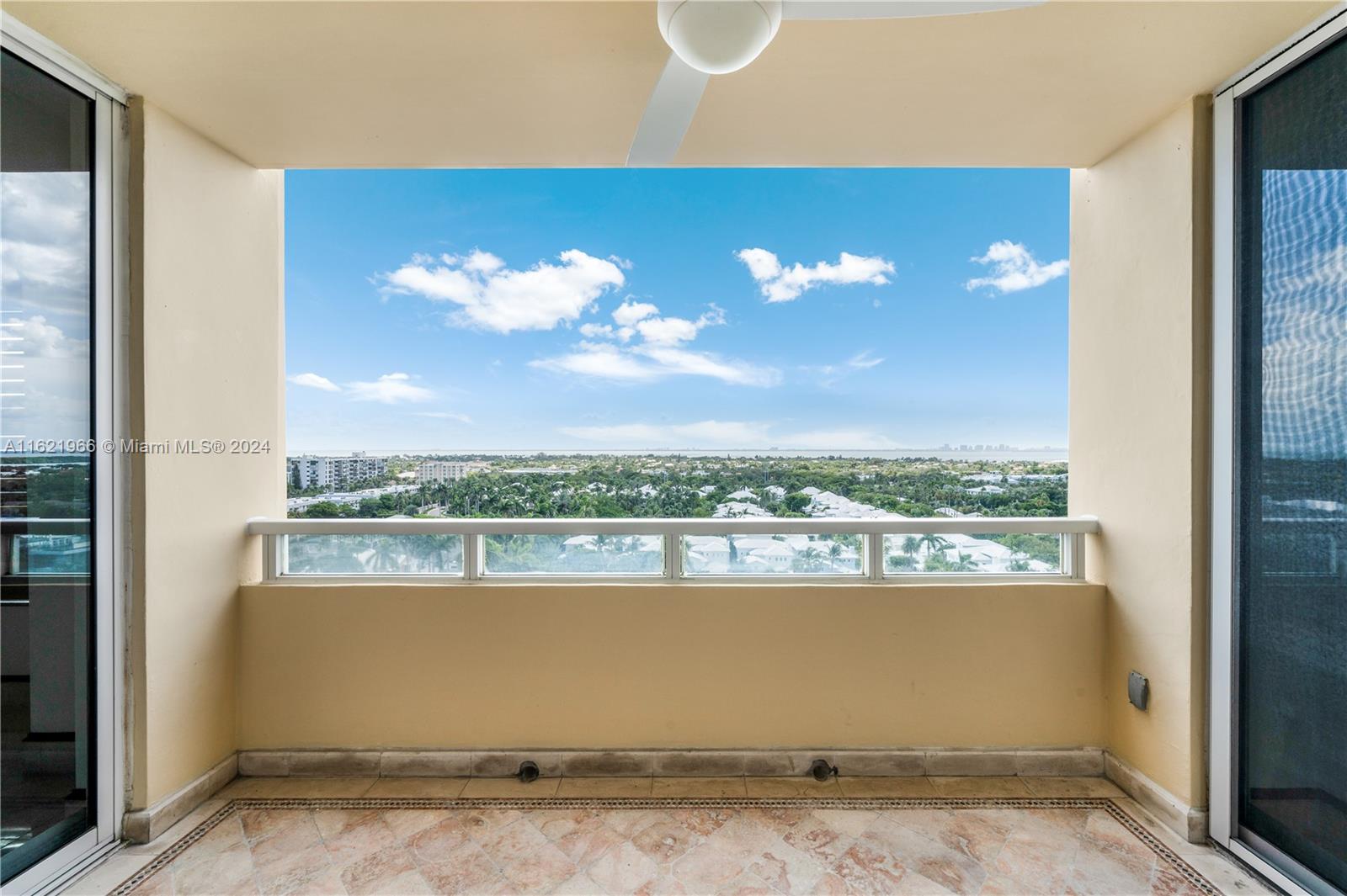 445 Grand Bay Dr #1102, Key Biscayne FL 33149