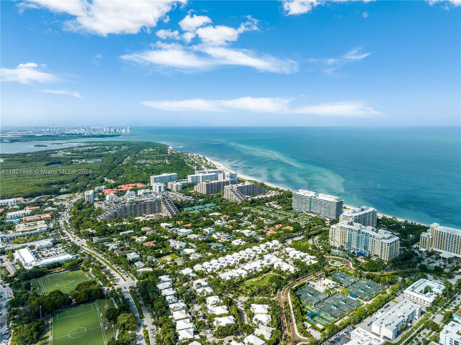 445 Grand Bay Dr #1102, Key Biscayne FL 33149