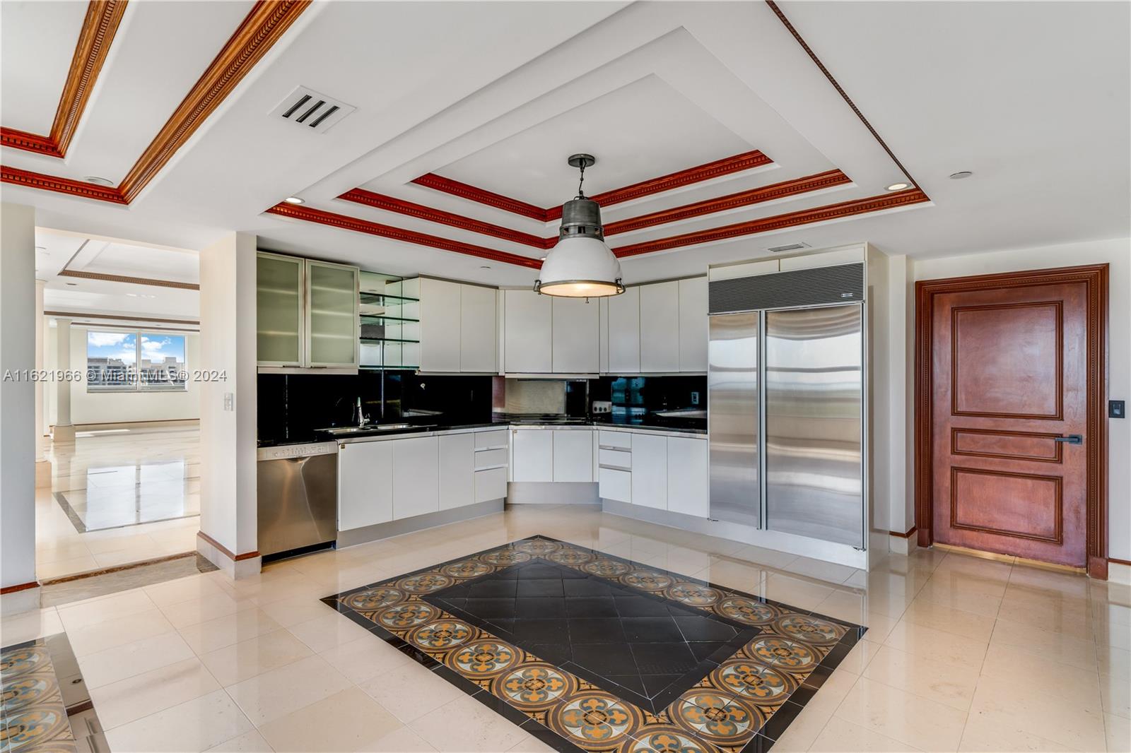 445 Grand Bay Dr #1102, Key Biscayne FL 33149