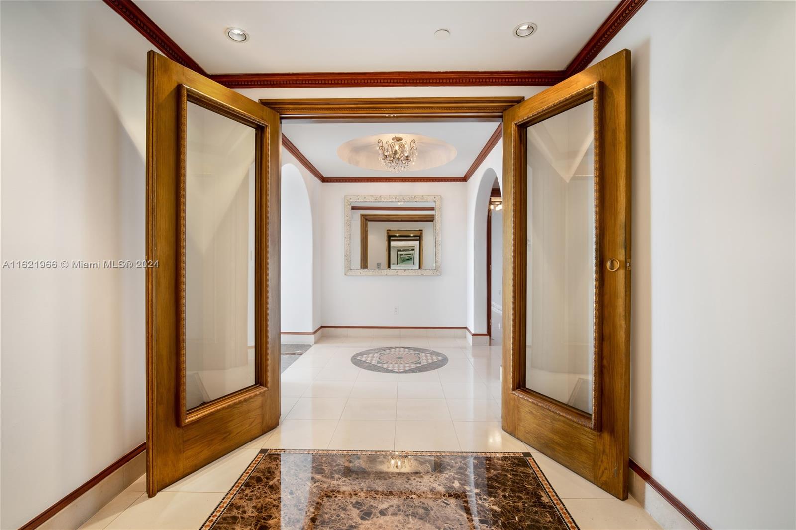 445 Grand Bay Dr #1102, Key Biscayne FL 33149