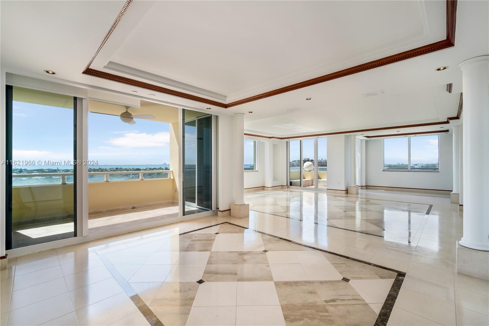 445 Grand Bay Dr #1102, Key Biscayne FL 33149