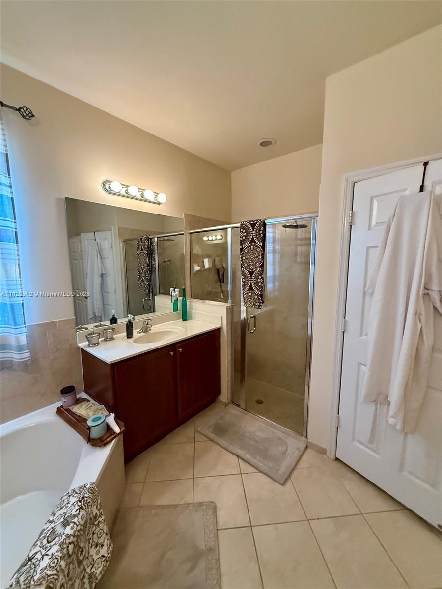 11922 SW 154th Path, Miami, Florida image 23