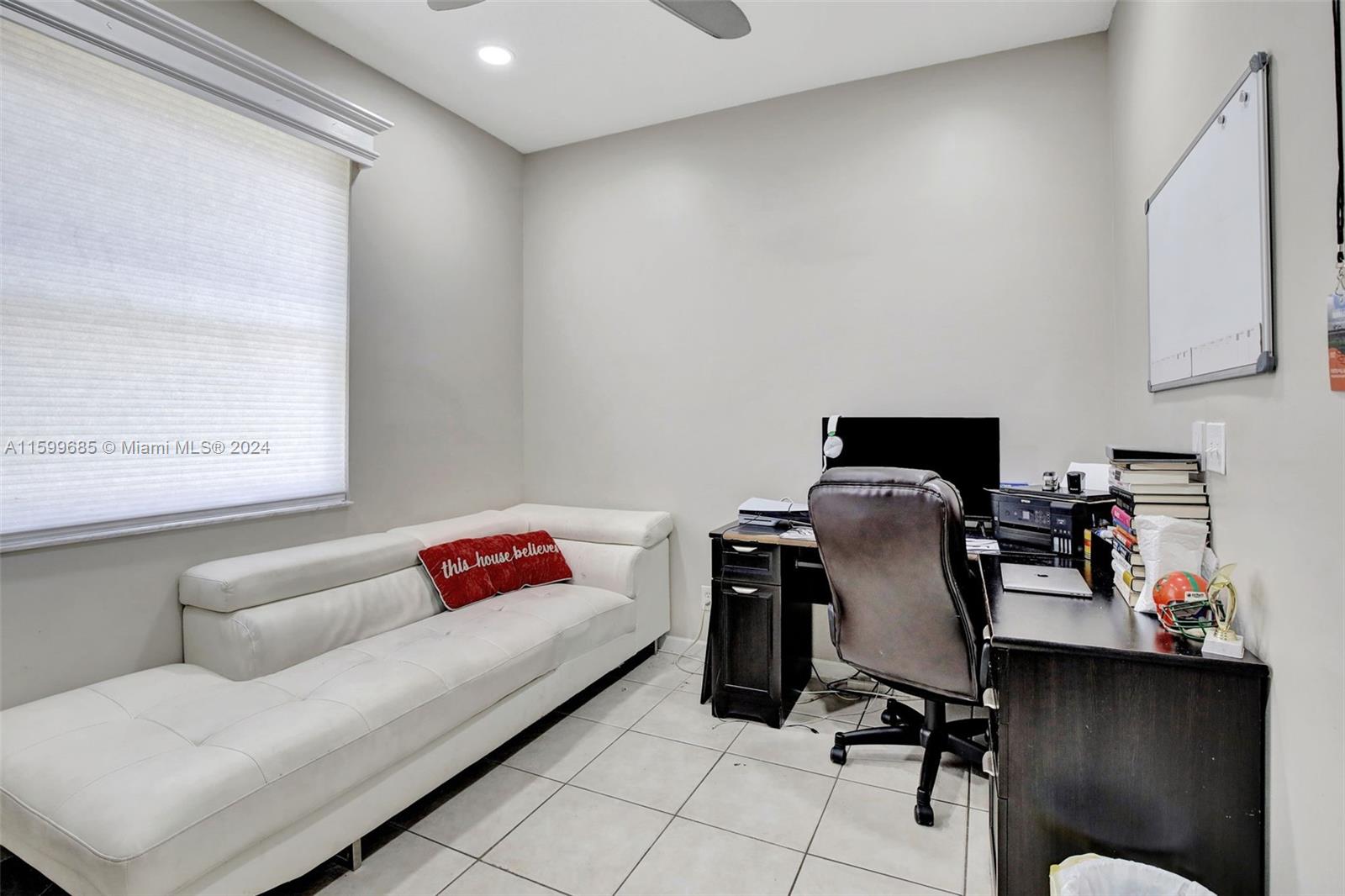 Listing Photo 10