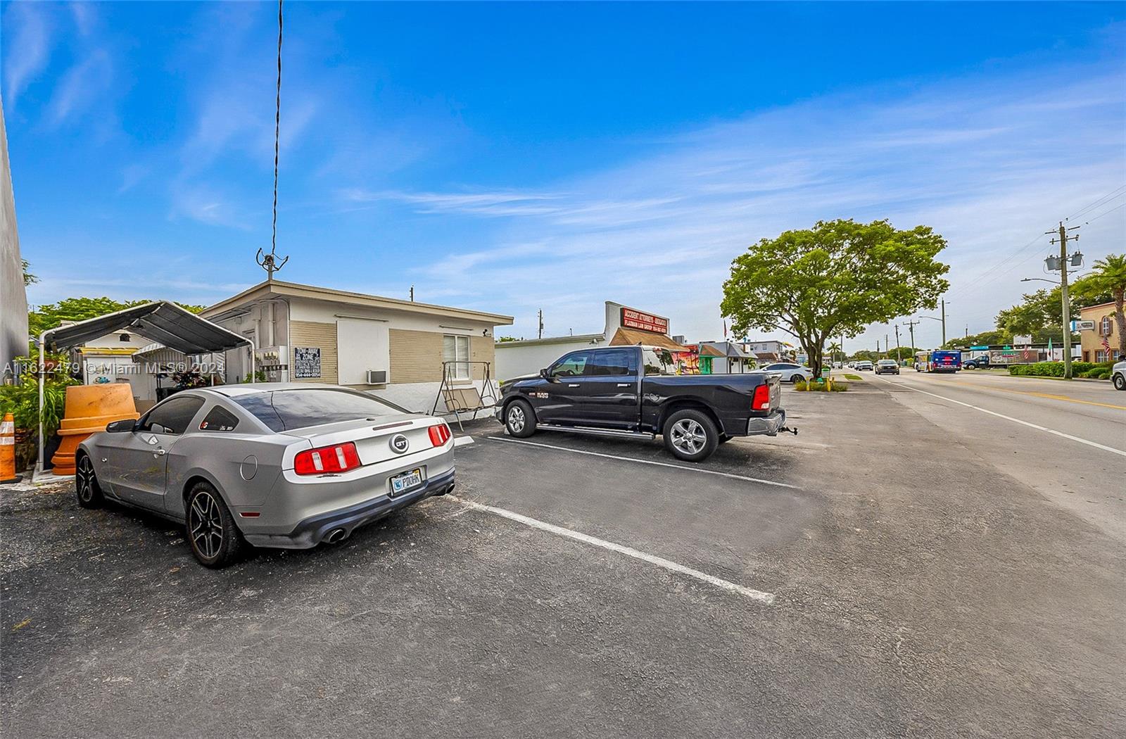 5719 Johnson St, Hollywood, Florida image 28