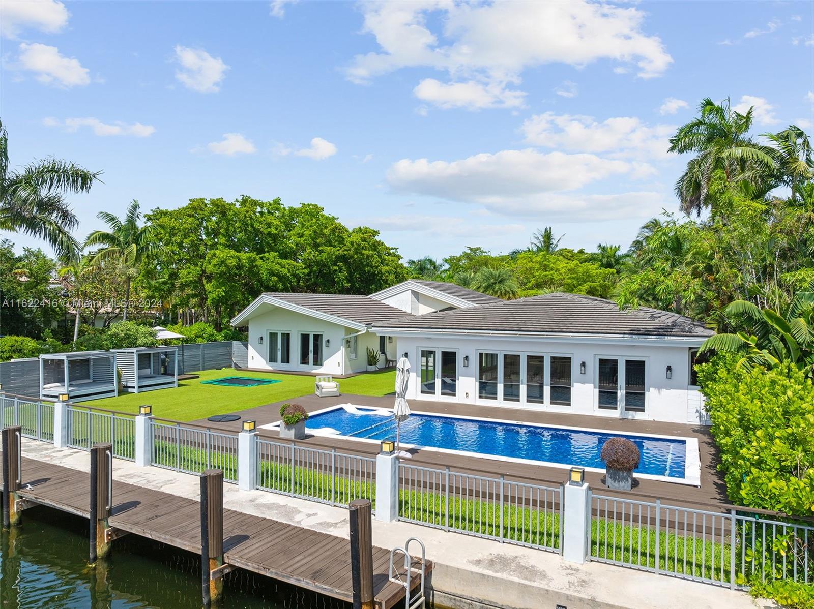 194 Golden Beach Dr, Golden Beach, Florida image 32