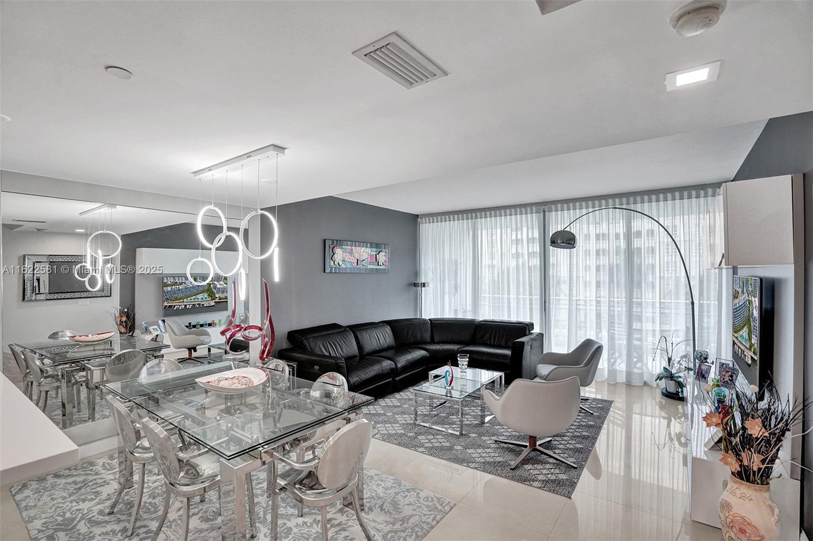2950 NE 188th St #325, Aventura, Florida image 21