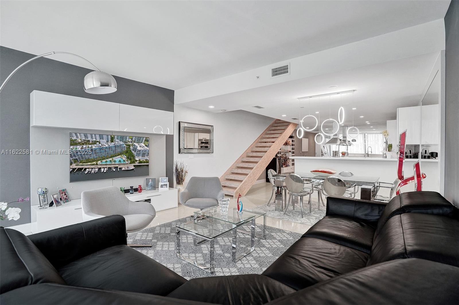 2950 NE 188th St #325, Aventura, Florida image 24