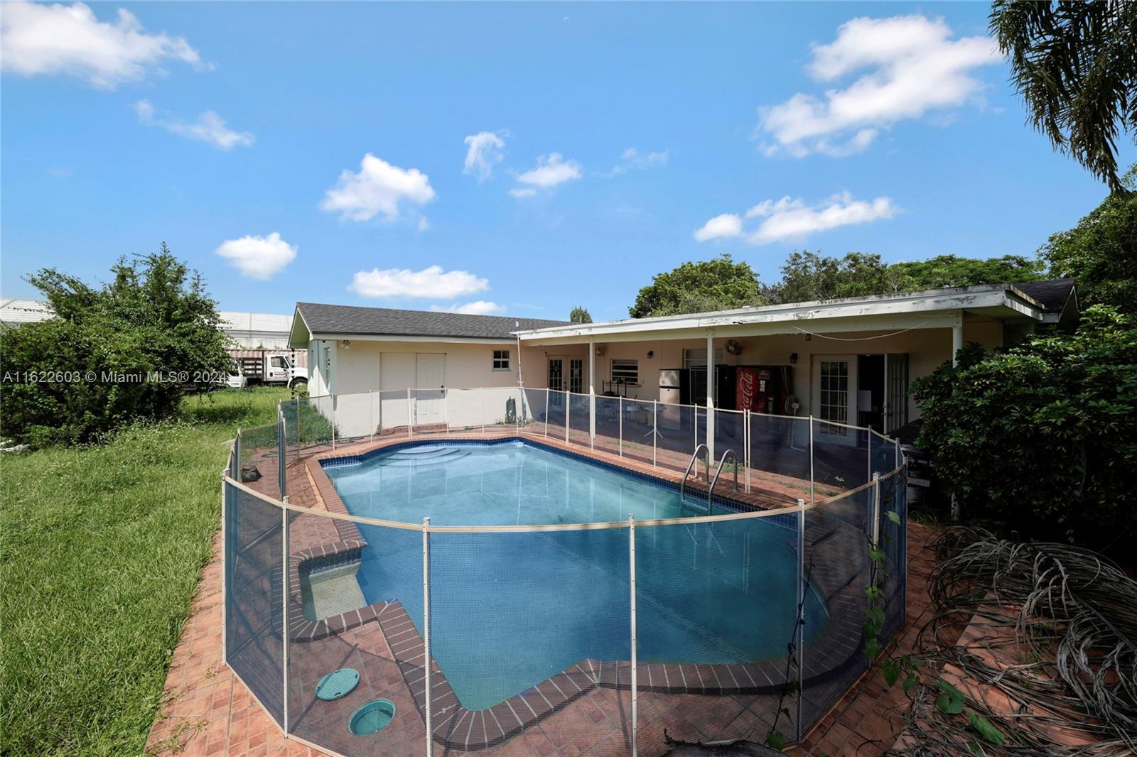 Listing Photo 19
