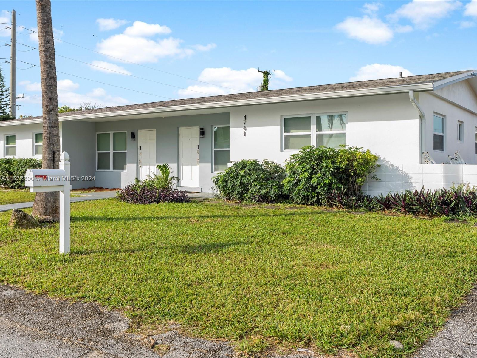 4765 SW 43rd Ter, Dania Beach, Florida image 27