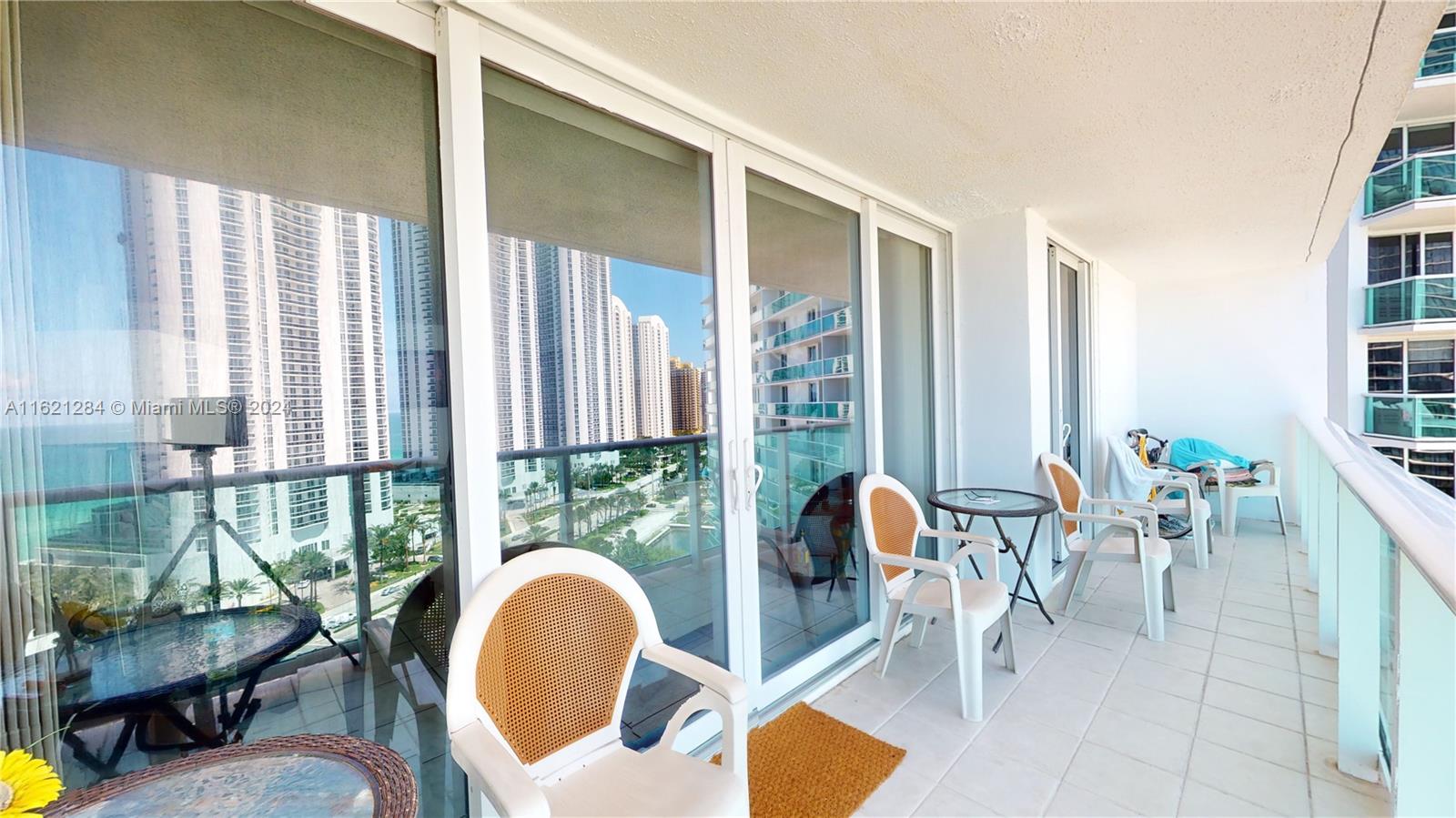 100 Bayview Dr #1812, Sunny Isles Beach, Florida image 19