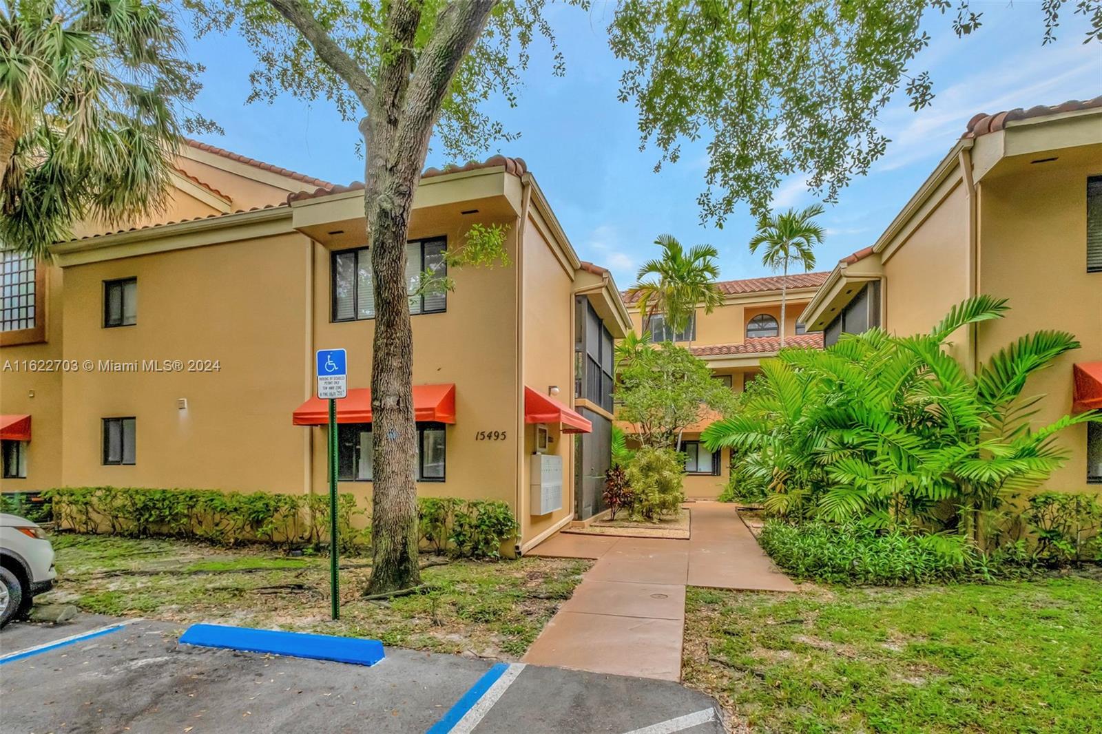 15495 N Miami Lakeway N #108-4, Miami Lakes, Florida image 1