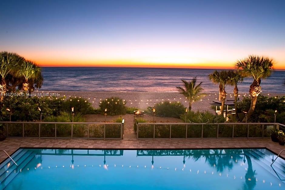 Condo for Sale in Sunny Isles Beach, FL