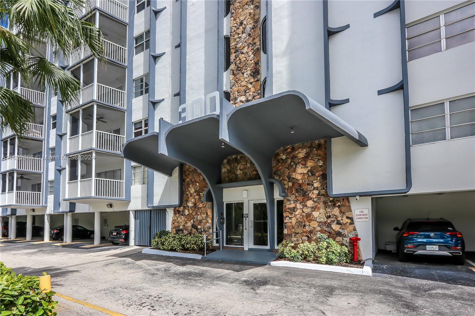 300 Diplomat Pkwy #204, Hallandale Beach, Florida image 33