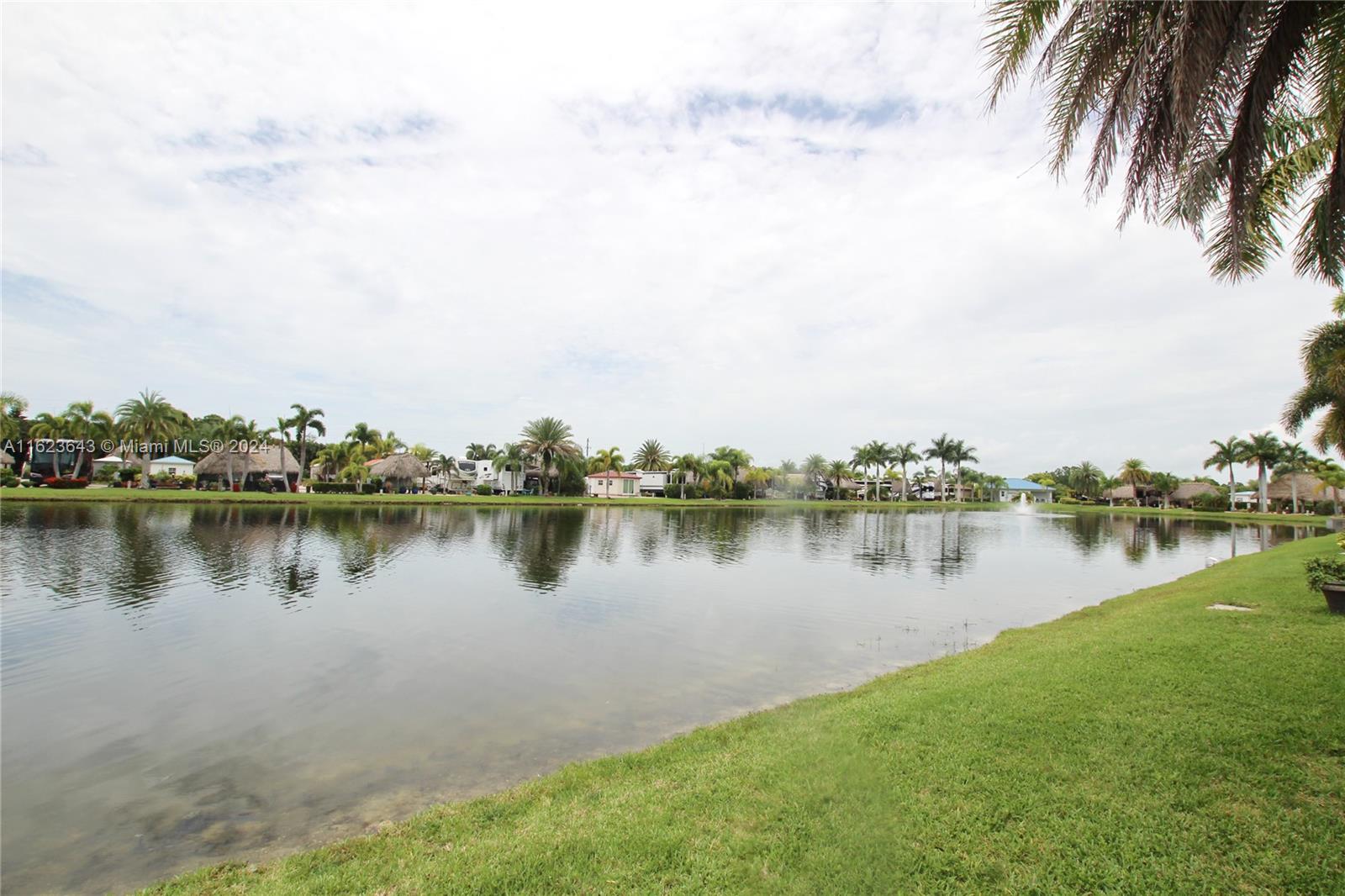 530 SW 40th Cove #56, Okeechobee, Florida image 26