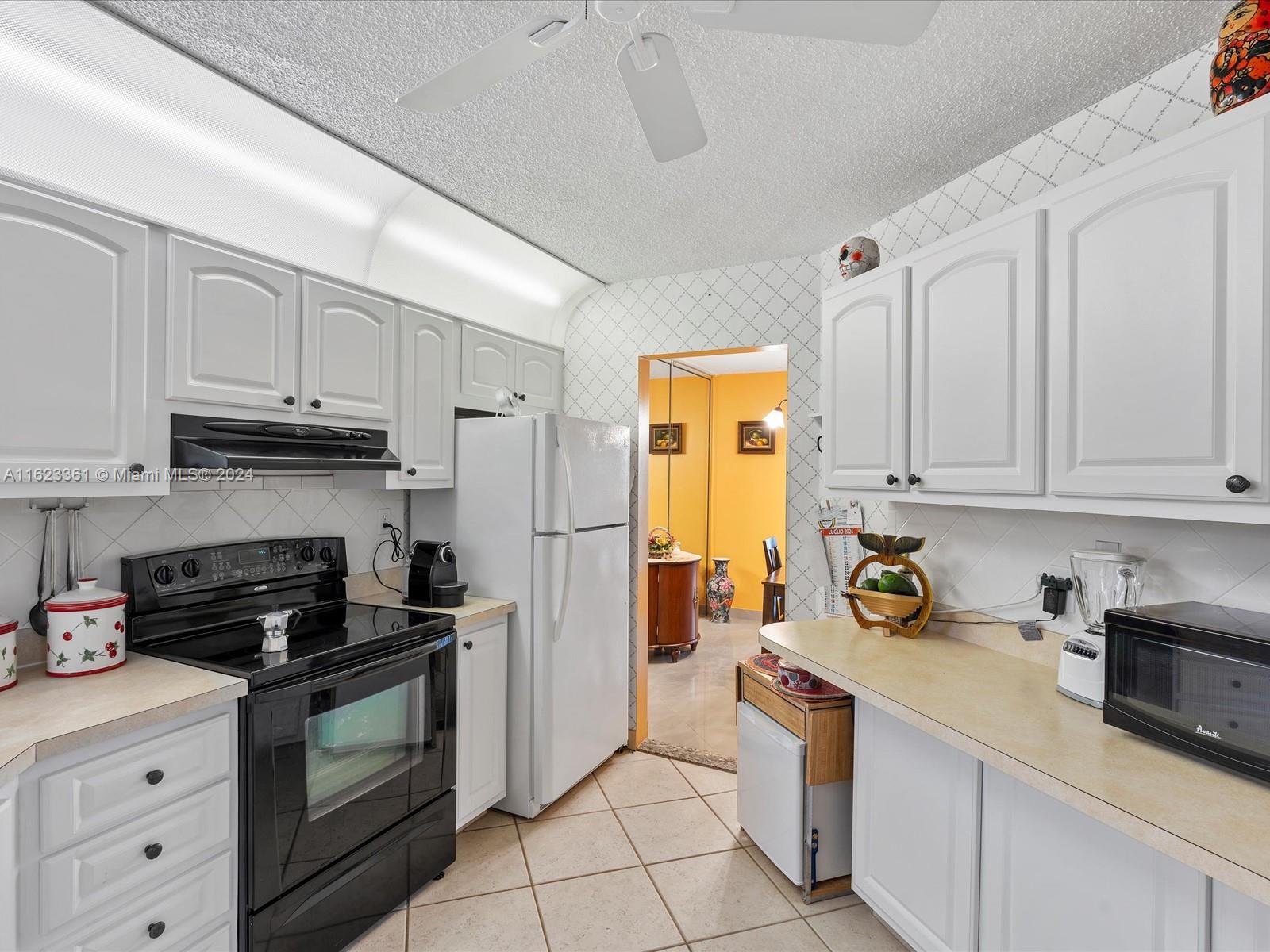 6555 W Broward Blvd #404, Plantation, Florida image 12