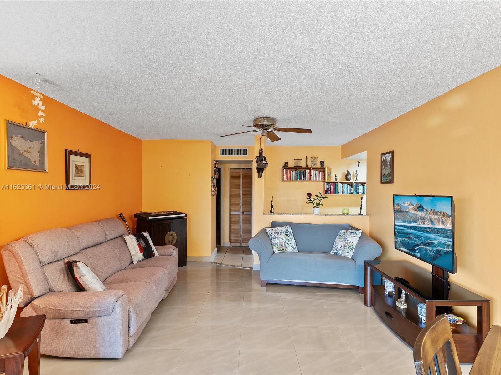 6555 W Broward Blvd #404, Plantation, Florida image 5