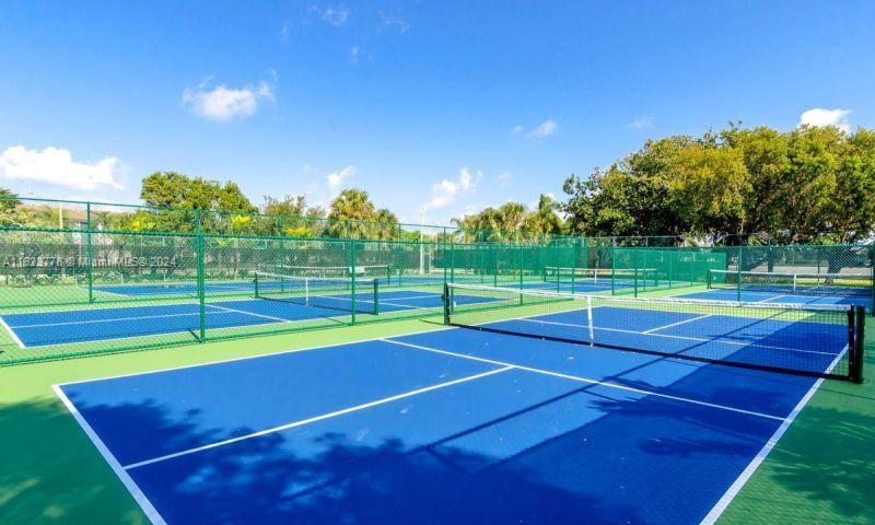 13250 SW 7th Ct #402L, Pembroke Pines, Florida image 20