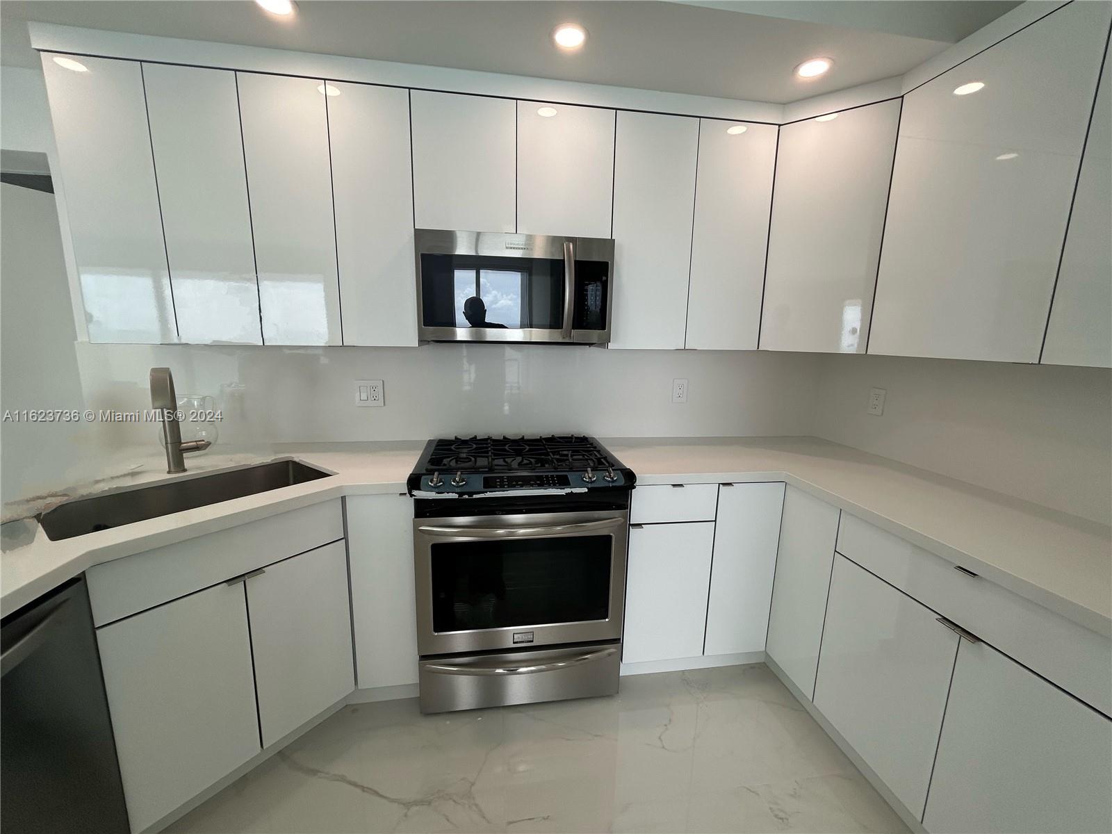 2030 S Ocean Dr #2220, Hallandale Beach, Florida image 18