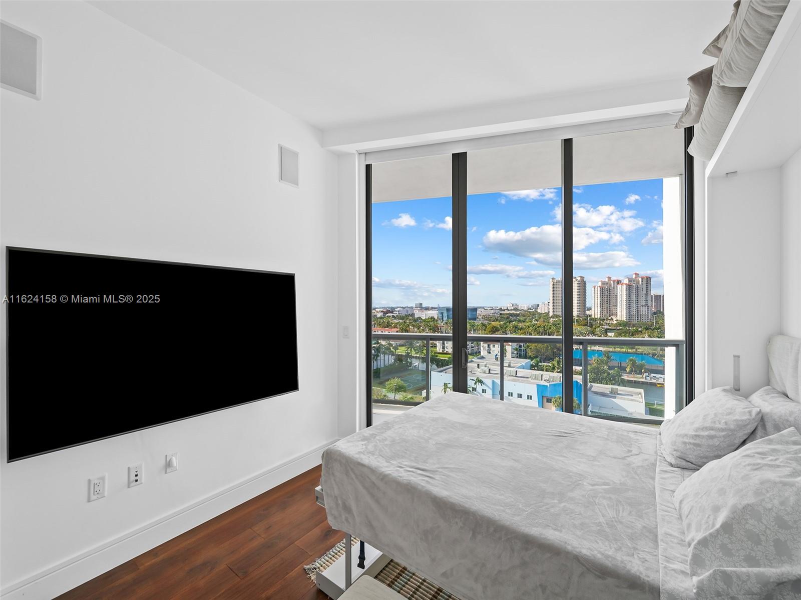 3250 NE 188th St #901, Aventura FL 33180